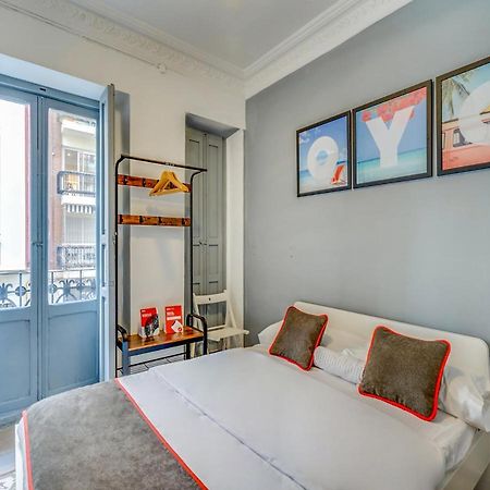 Oyo Ruzafa Guesthouse Valencia Eksteriør bilde
