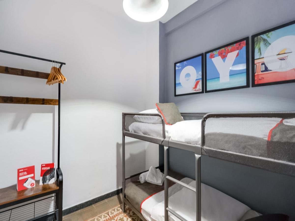 Oyo Ruzafa Guesthouse Valencia Eksteriør bilde