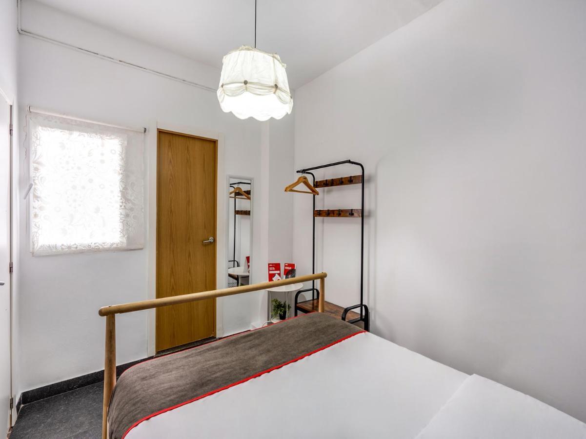 Oyo Ruzafa Guesthouse Valencia Eksteriør bilde