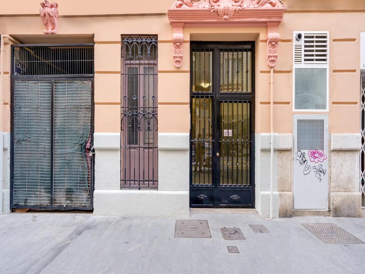 Oyo Ruzafa Guesthouse Valencia Eksteriør bilde