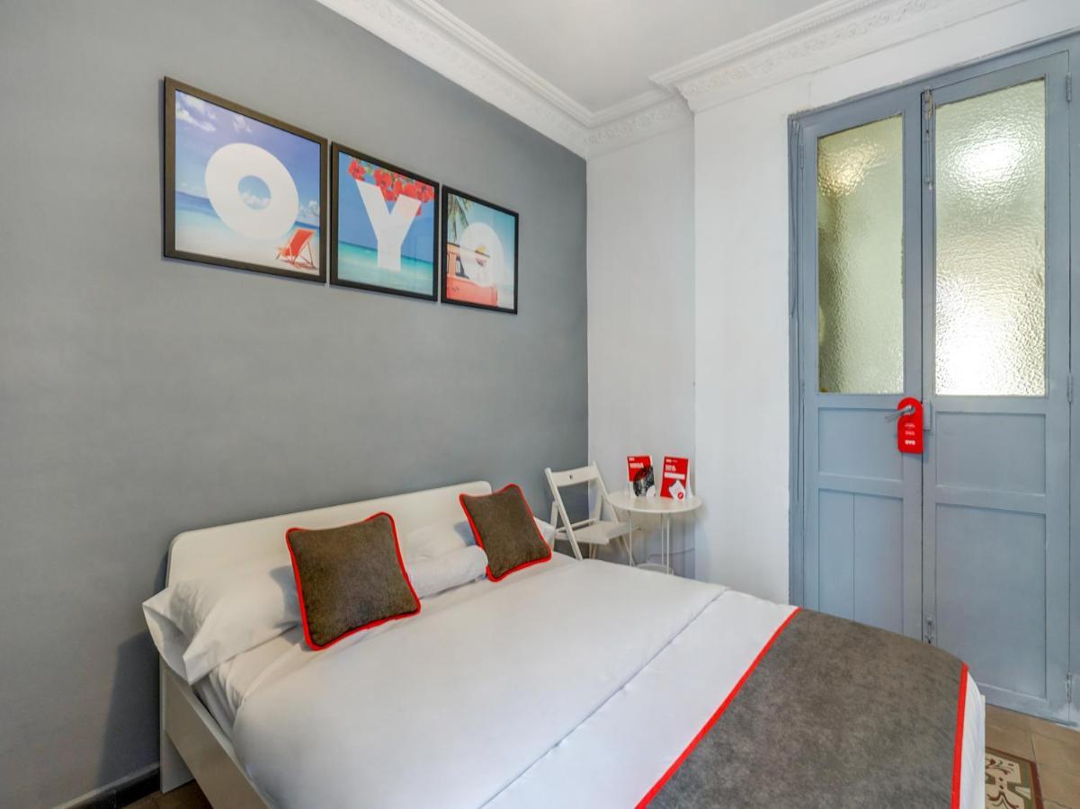 Oyo Ruzafa Guesthouse Valencia Eksteriør bilde