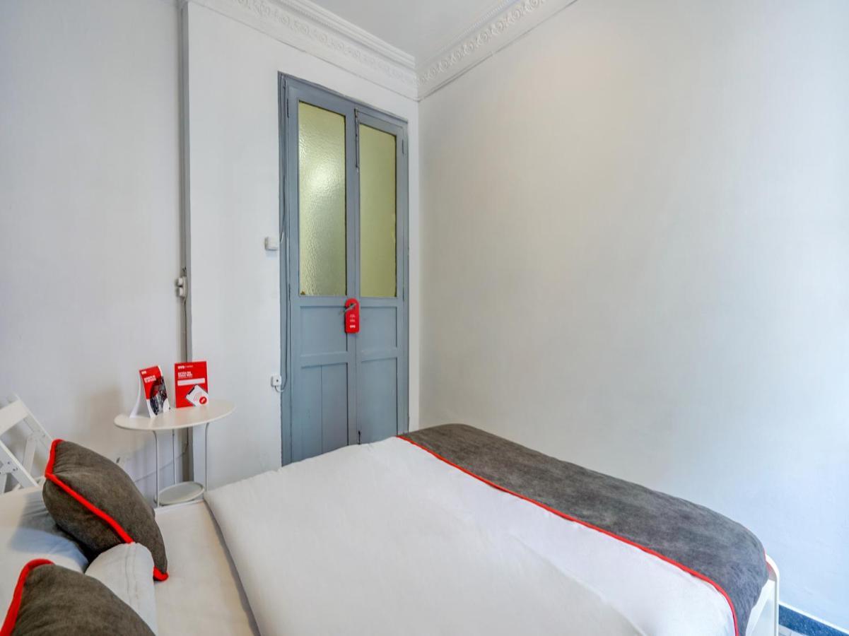 Oyo Ruzafa Guesthouse Valencia Eksteriør bilde