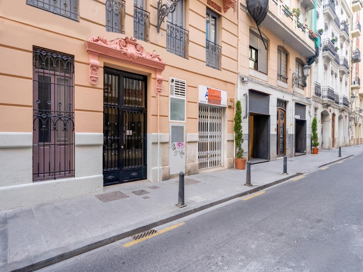 Oyo Ruzafa Guesthouse Valencia Eksteriør bilde