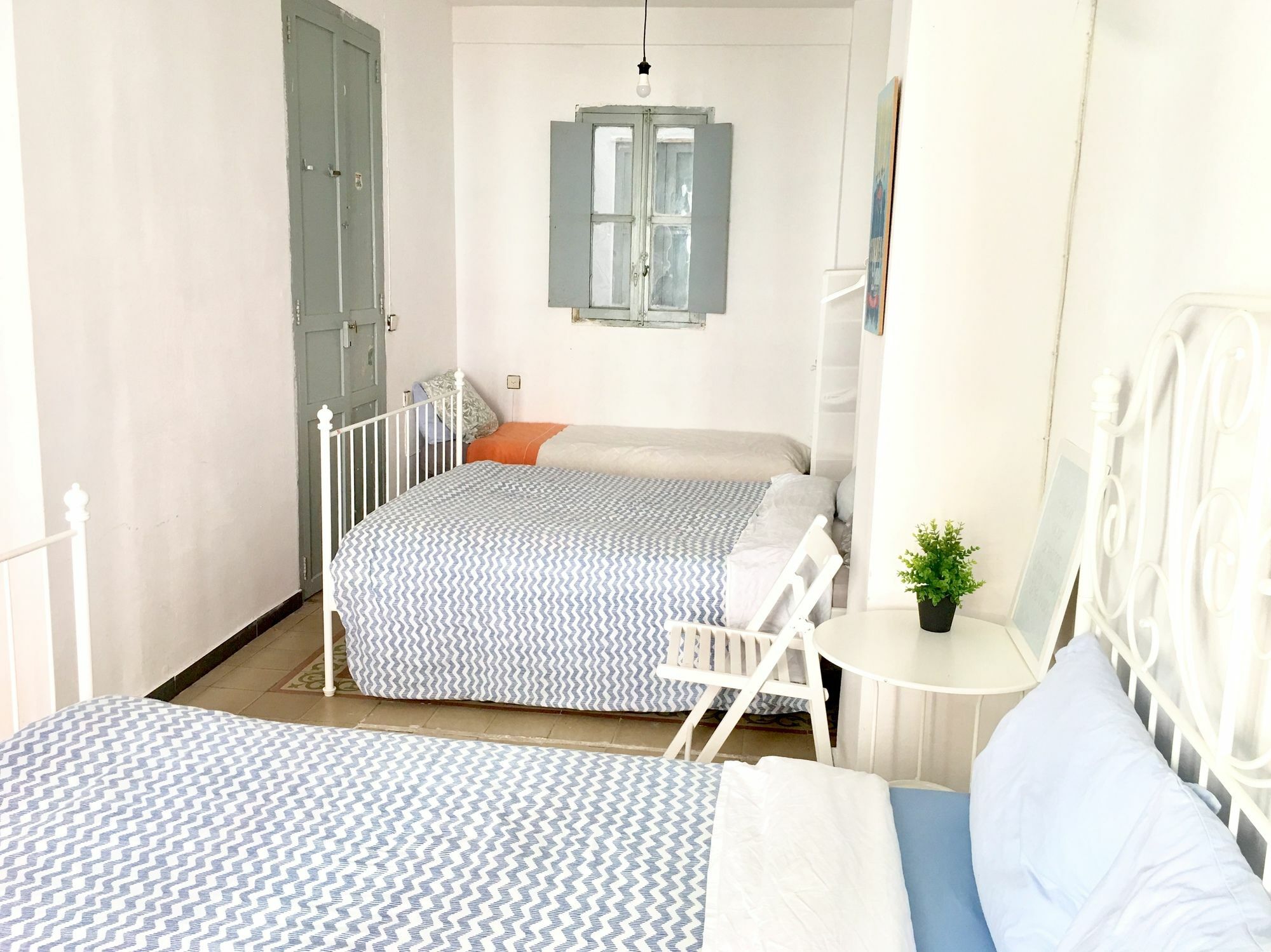 Oyo Ruzafa Guesthouse Valencia Eksteriør bilde