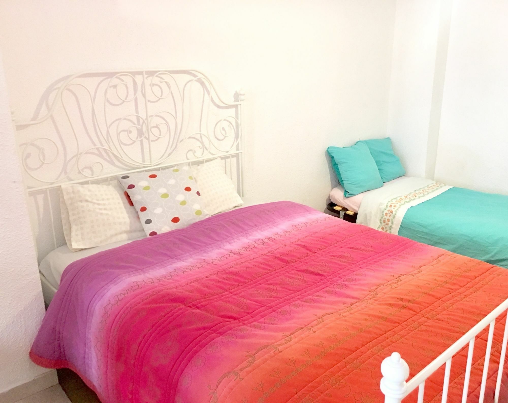 Oyo Ruzafa Guesthouse Valencia Eksteriør bilde